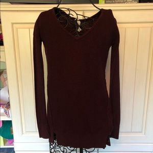 Maroon Lululemon light sweater!